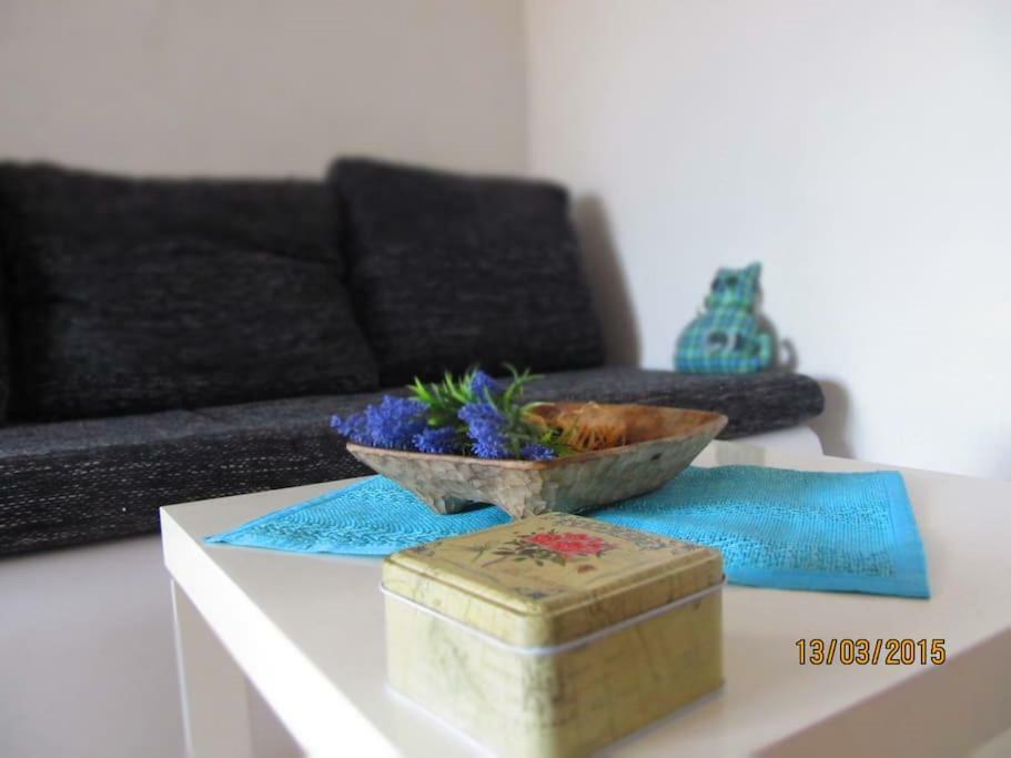 Charming Apartments With Garden โบล ภายนอก รูปภาพ
